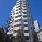 ライオンズプラザ白山402号室